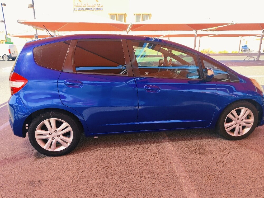 HONDA JAZZ ( FAMILY USED CAR) - 10