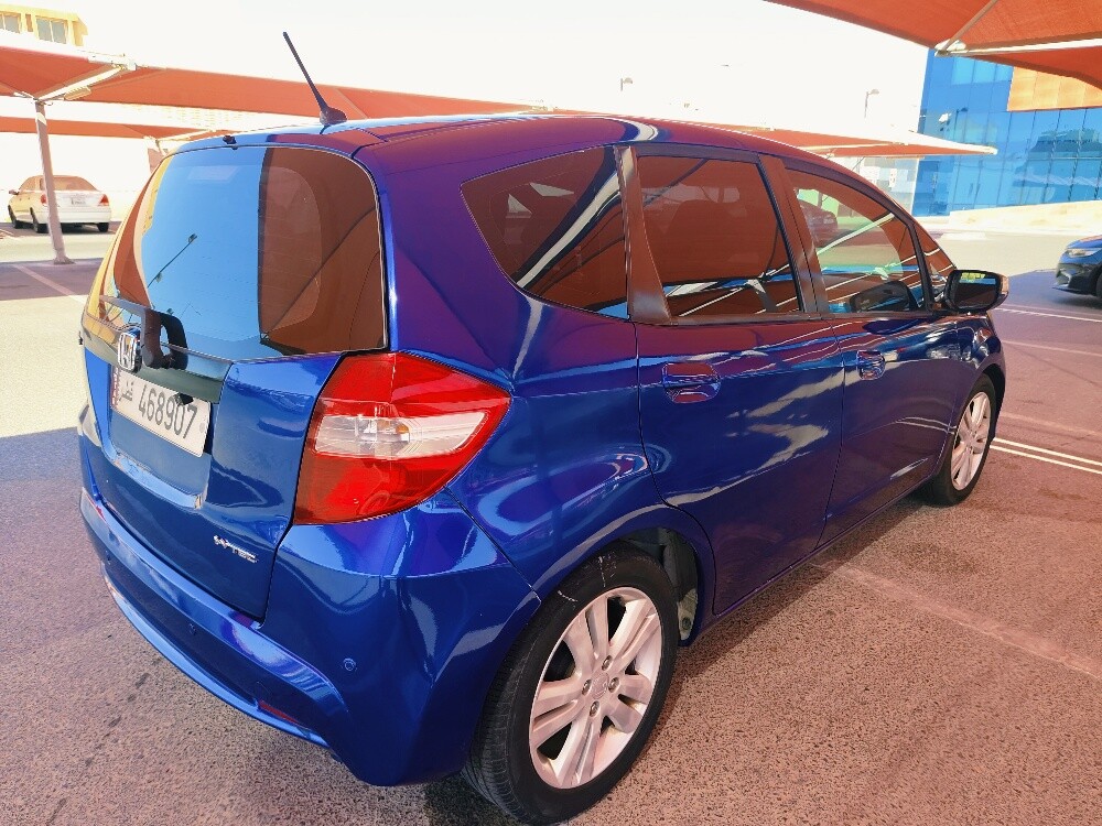 HONDA JAZZ ( FAMILY USED CAR) - 8