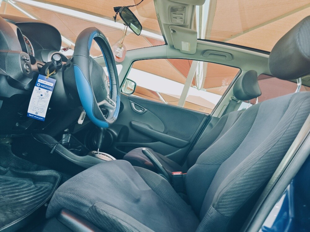 HONDA JAZZ ( FAMILY USED CAR) - 6