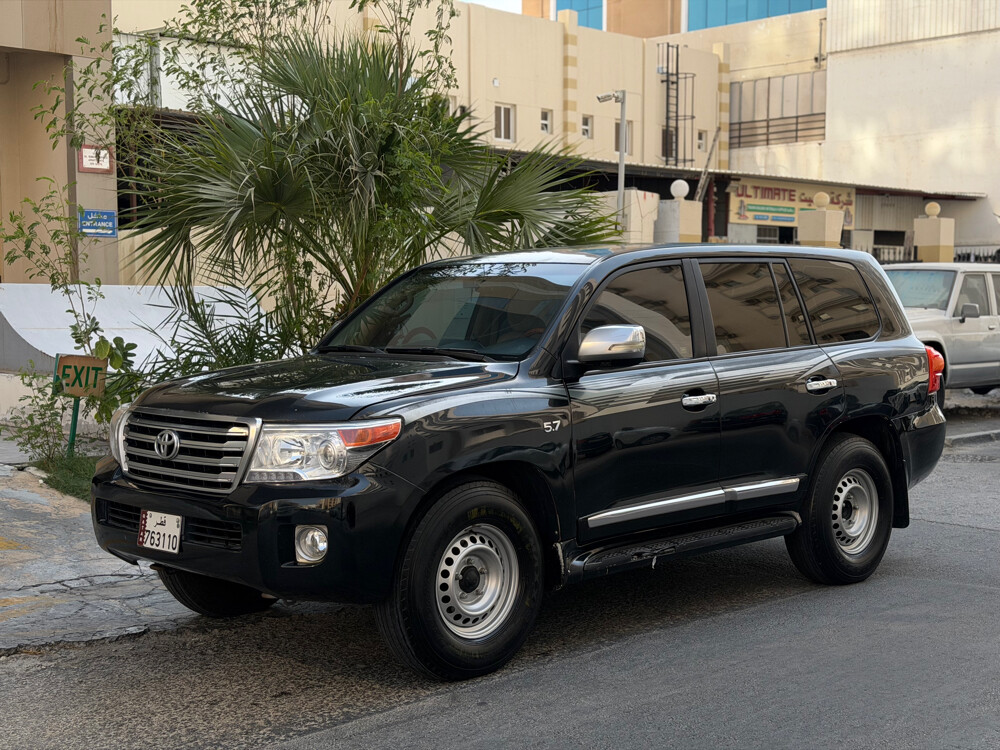 Land Cruiser VXR - 1