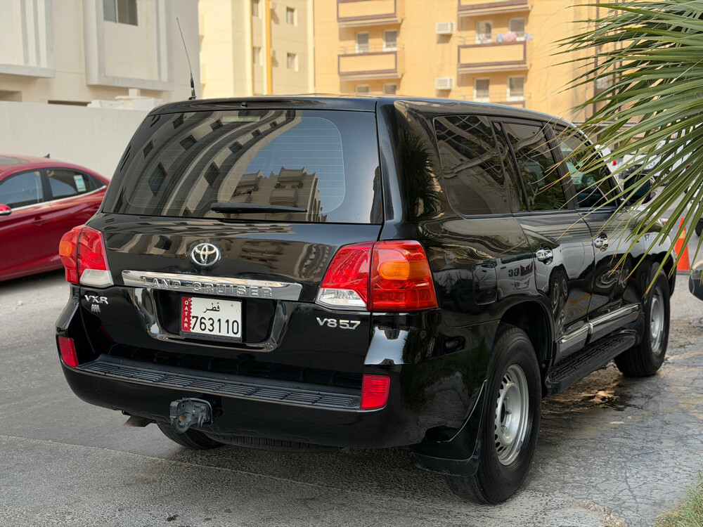 Land Cruiser VXR - 5