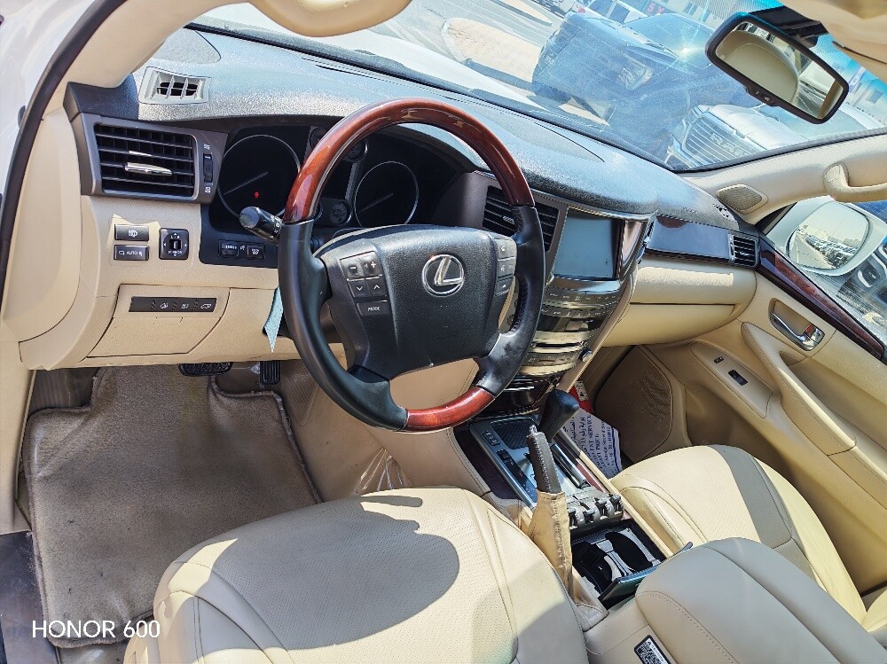 Lexus - 9