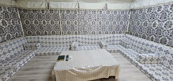Fully equipped tent - 3