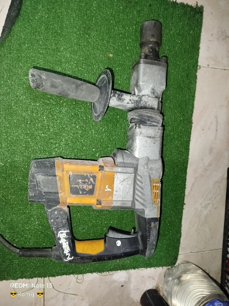 2 Used Demolition Hammers sale - 2