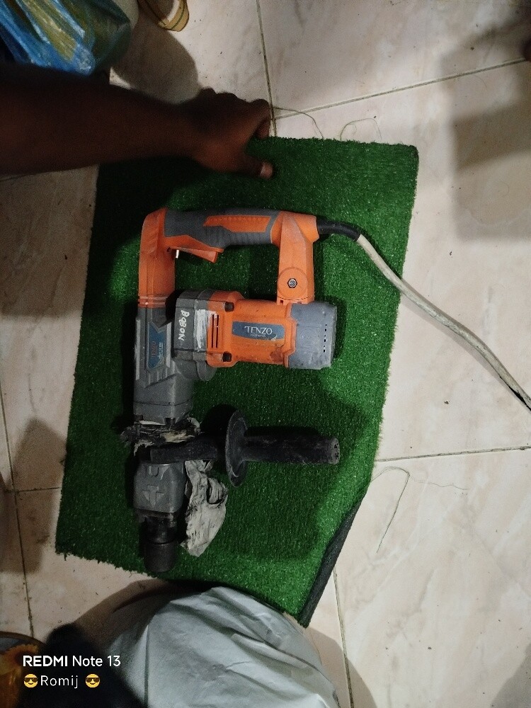 2 Used Demolition Hammers sale - 3