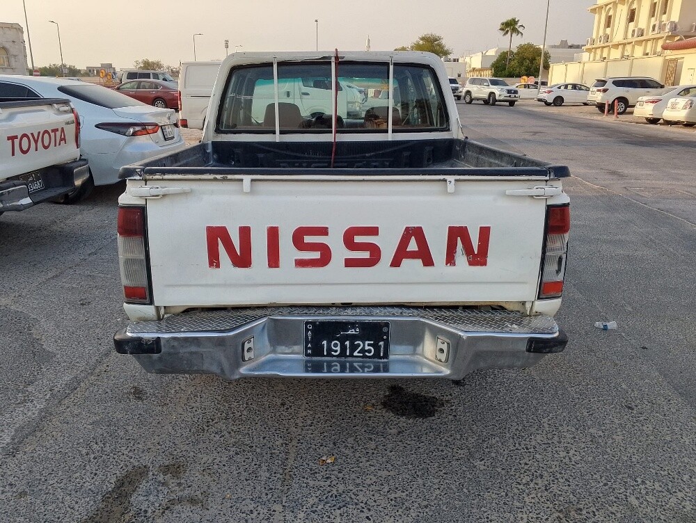 نيسان بيك أب 2009 — للبيع - 5