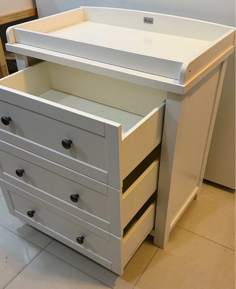 For sale changing table - 3