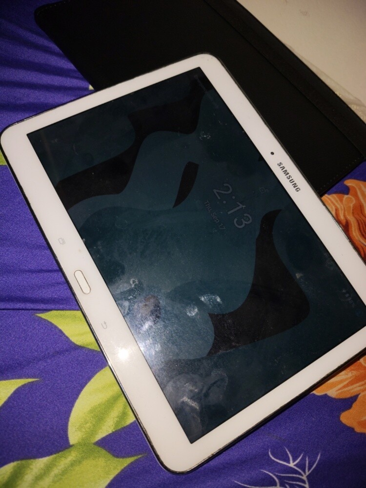 Tab 3 (10.1-inch) 4GB RAM 16GB - 1