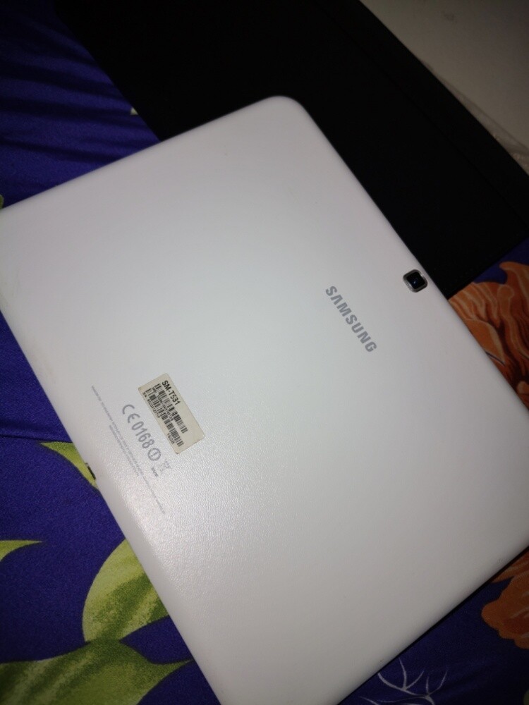Tab 3 (10.1-inch) 4GB RAM 16GB - 2