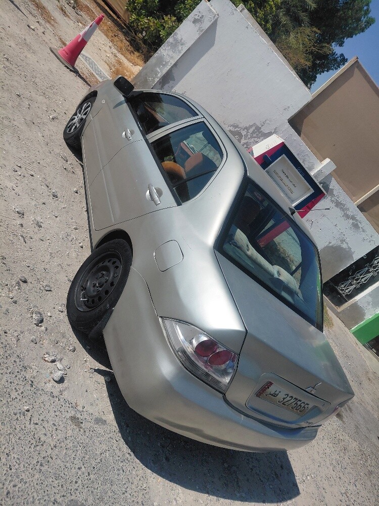 ميتسوبيشي لانسر - 3