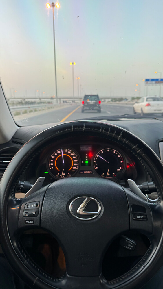 Urgent - Lexus IS300 2007 - 8