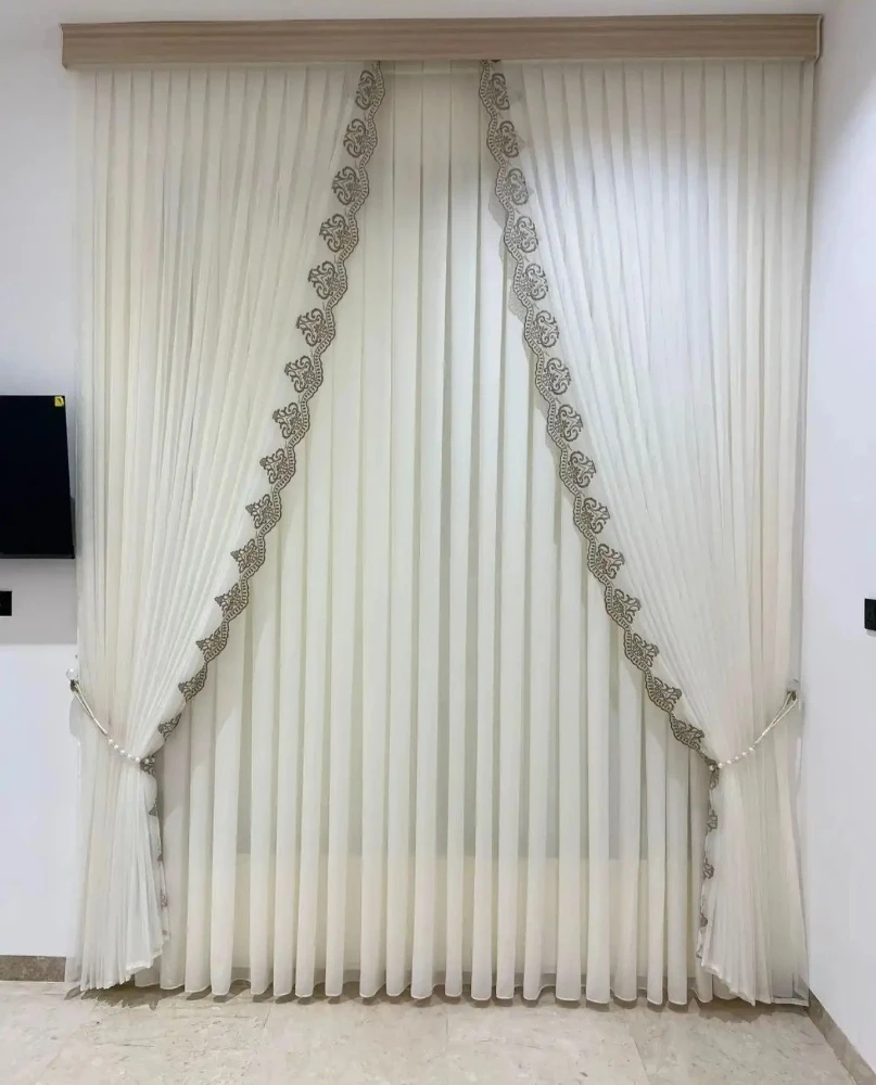 Curtains - 6