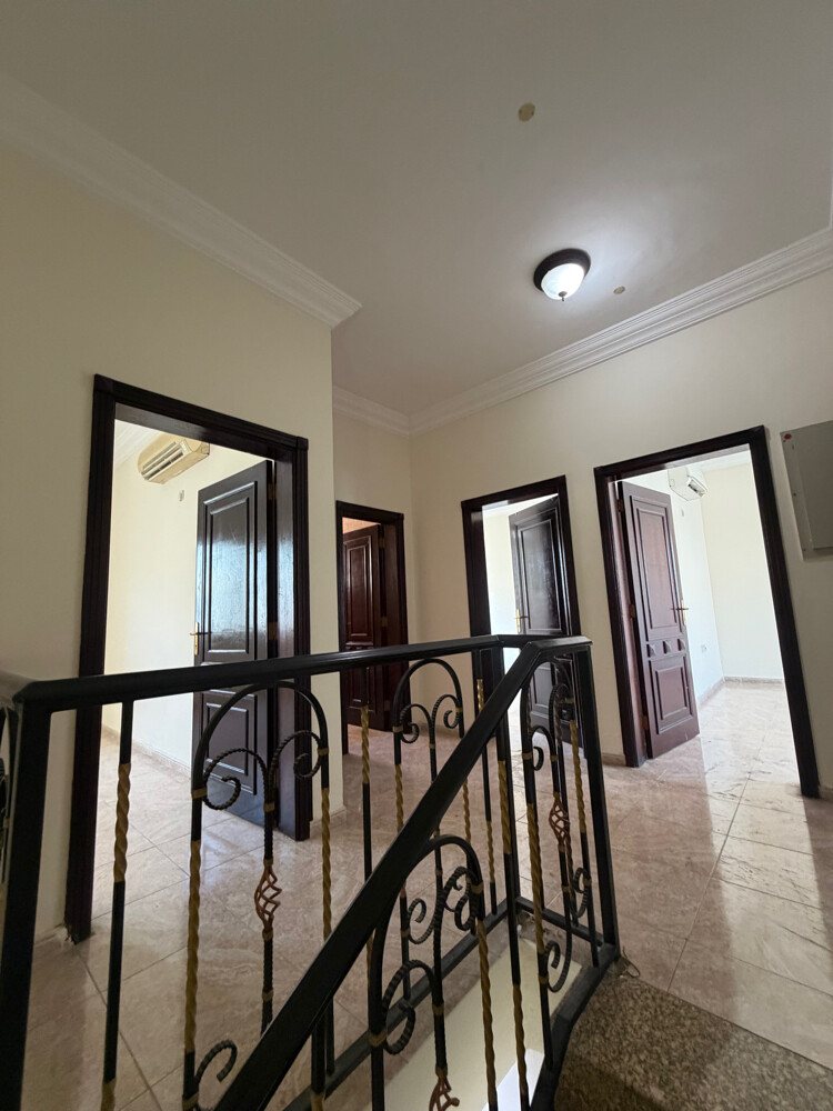 للايجارفيلاداخل مجمع سكني4غرف8000 - 5