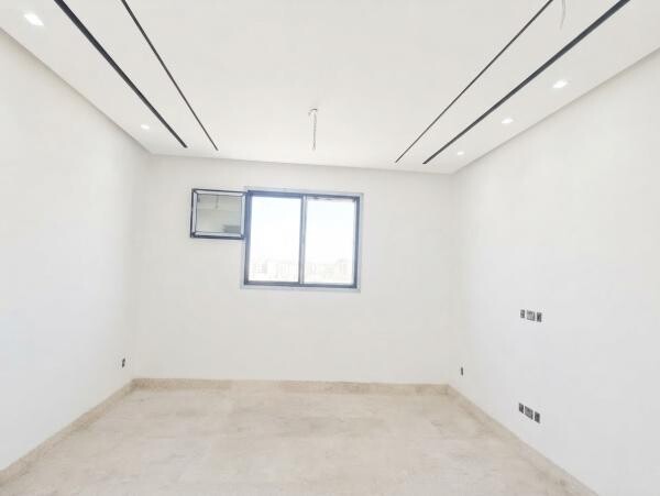 فيلا جديدة زاوية للبيع بالدحيل - 3