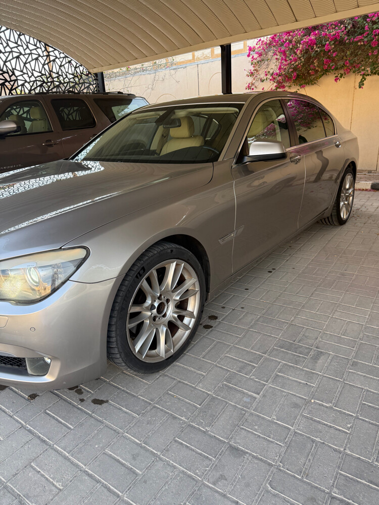 بي ام  - 4
