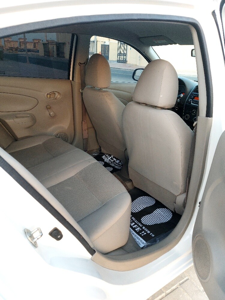 NISSAN SUNNY 2018 - 5