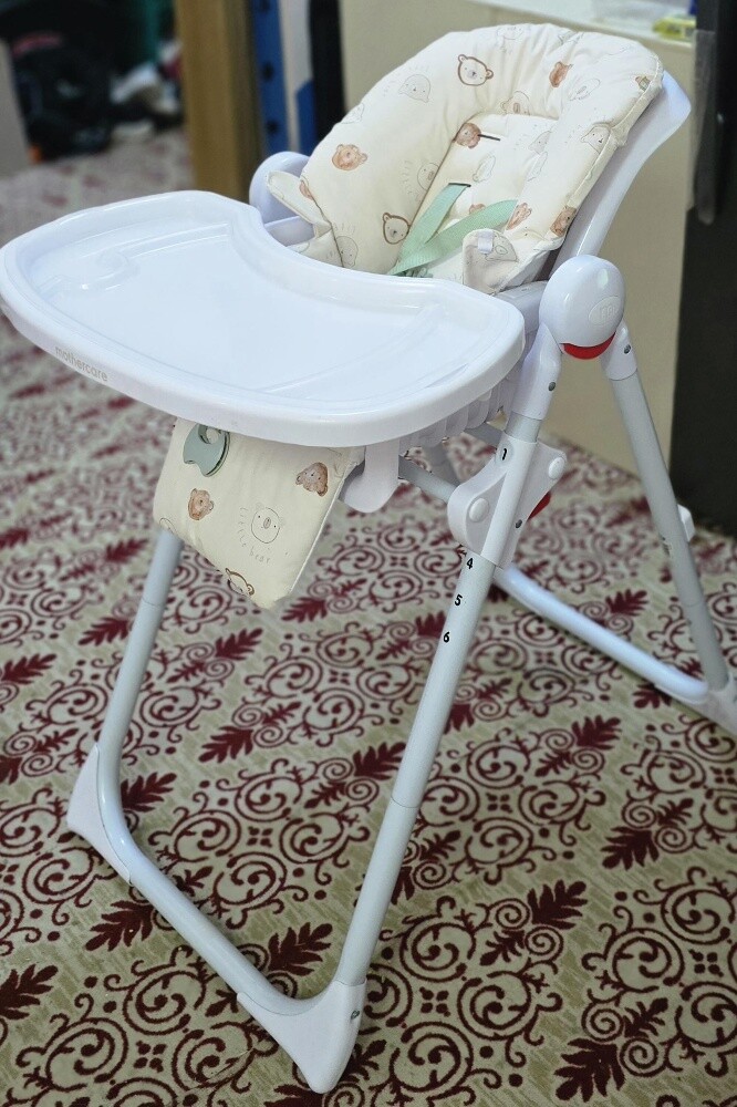 Baby high chair - 2