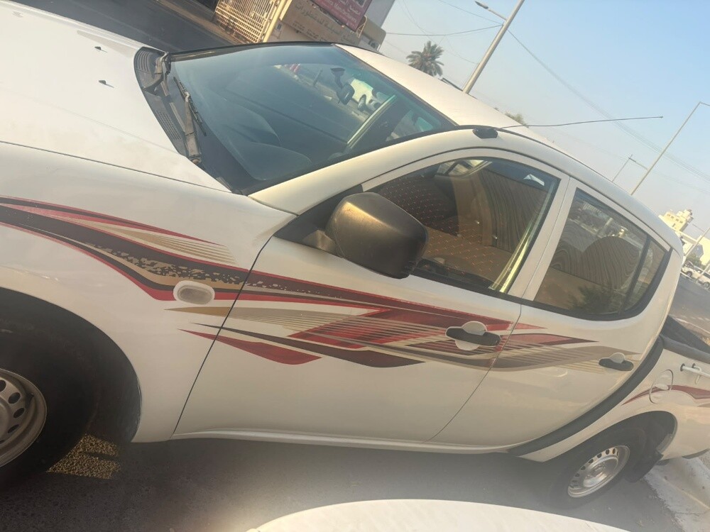 Got car A/C Engine gear all ok  8 mans Estemara co:.  503237 - 5