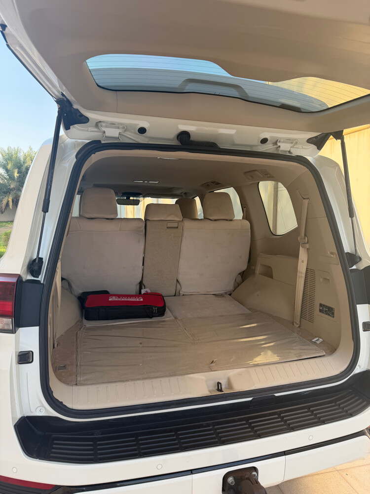 Land Cruiser GXR Twin Turbo - 4
