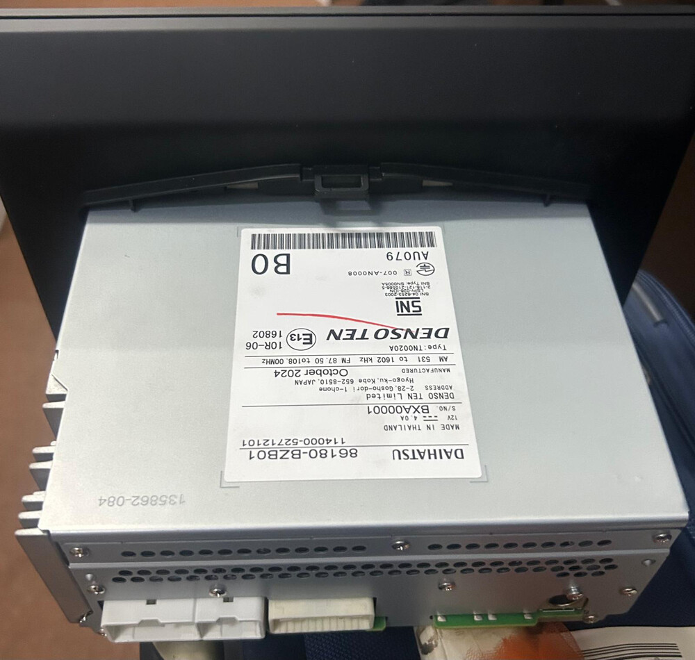 Toyota Raize original screen - 5