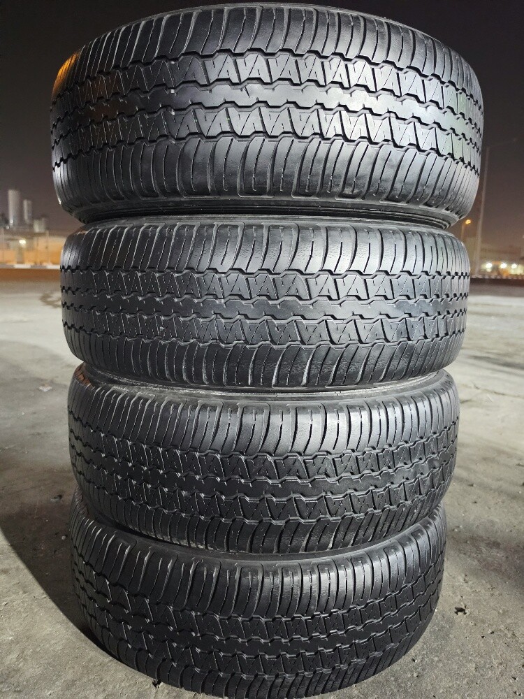 265/65/18 Dunlop Tyre Japan - 2