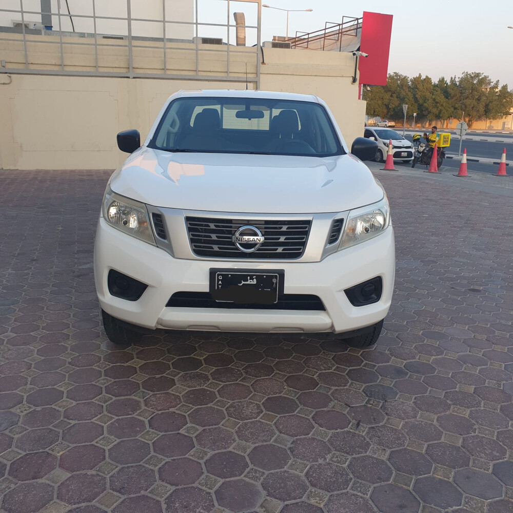Nissan Navara 2019 manual - 1