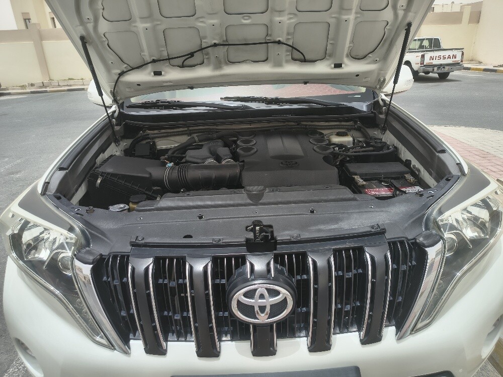 Toyota parado 2016, 1 year istimara 6 cylinder very very cle - 5