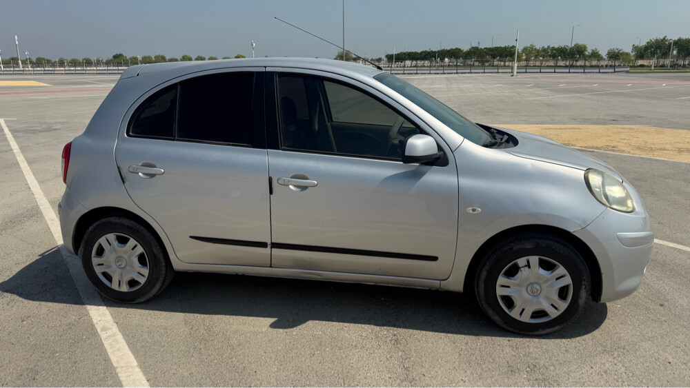 Nissan Micra - 4