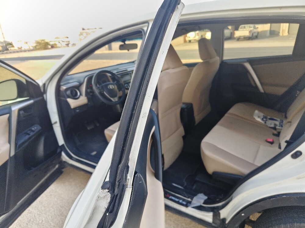 Toyota    RAV4     2015   sale - 16
