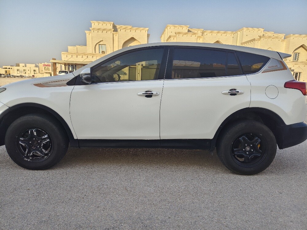 Toyota    RAV4     2015   sale - 12