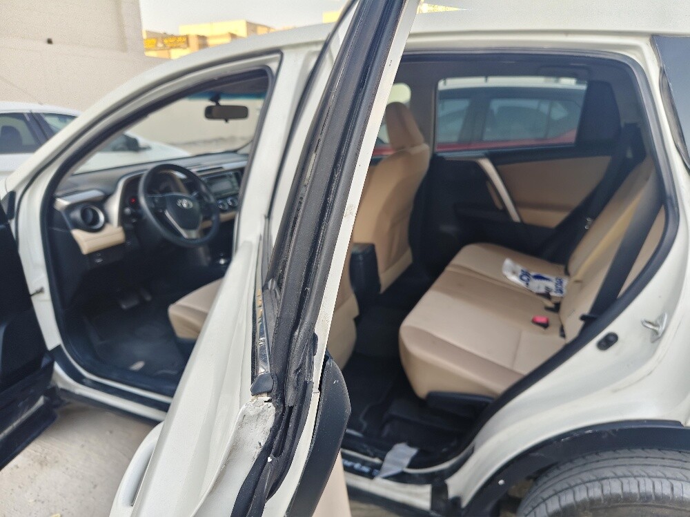 Toyota    RAV4     2015   sale - 8