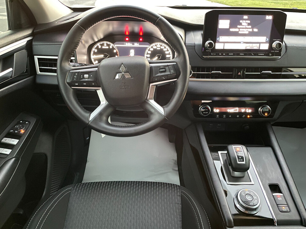 Mitsubishi Outlander 2025 - 9