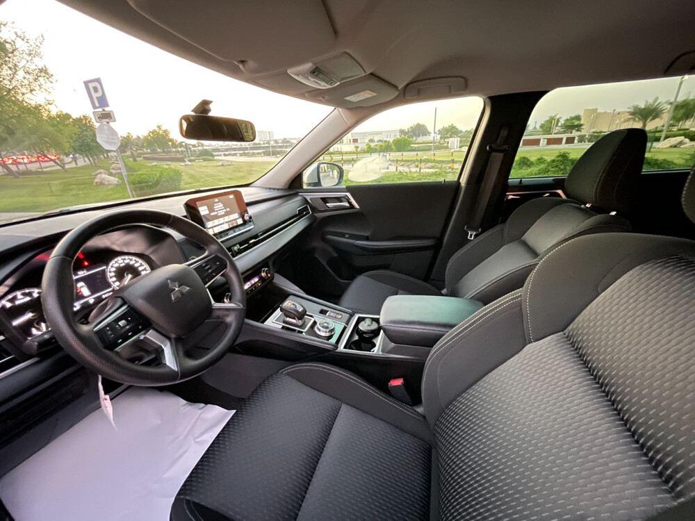 Mitsubishi Outlander 2025 - 14