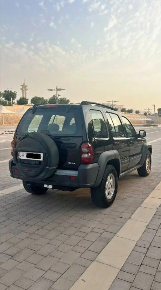 جيب شيروكي - 3