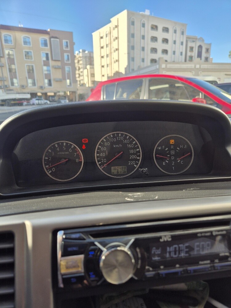 NISSAN X TRAIL - 2