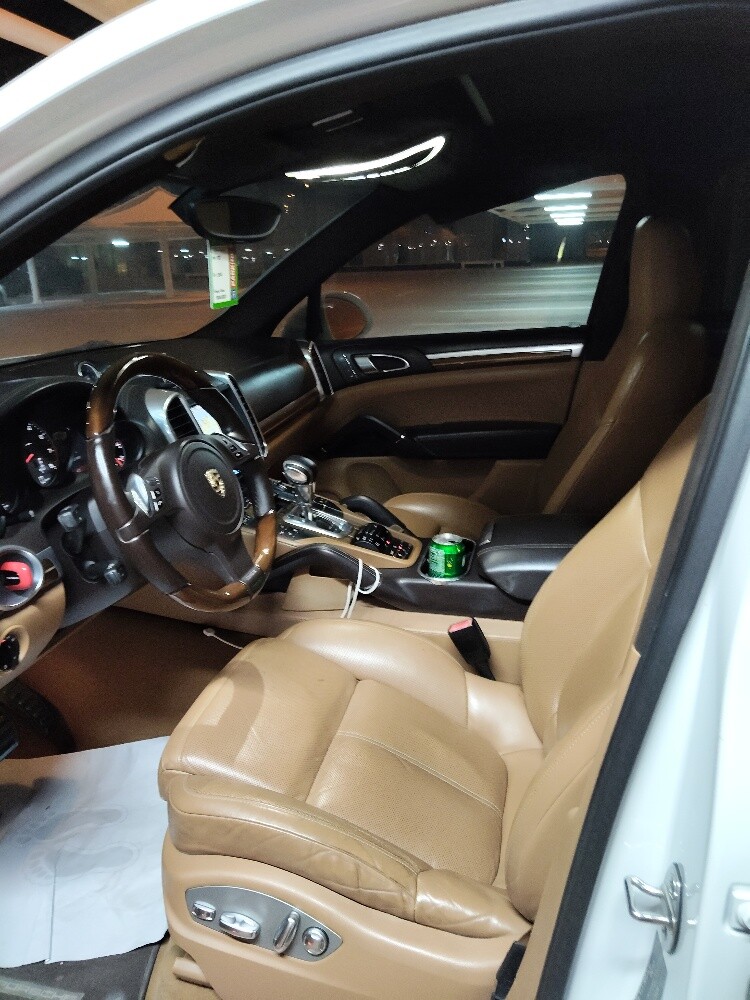 PORSCHE CAYENNE S V8 URGENT SALE - 9