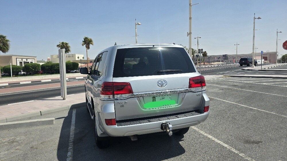 land cruiser - 4