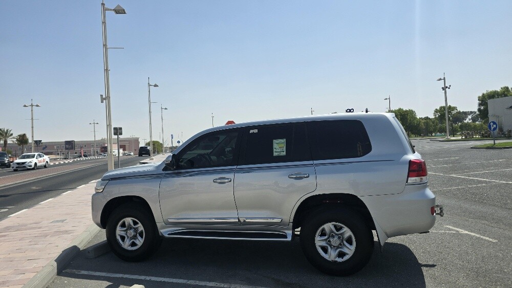 land cruiser - 10