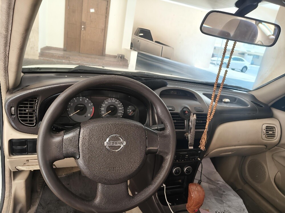 نييان صني 2012 - 6