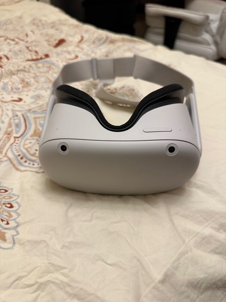 oculus quest 2 - 1