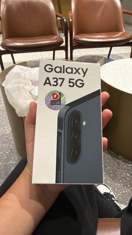 samsung a37 - 3