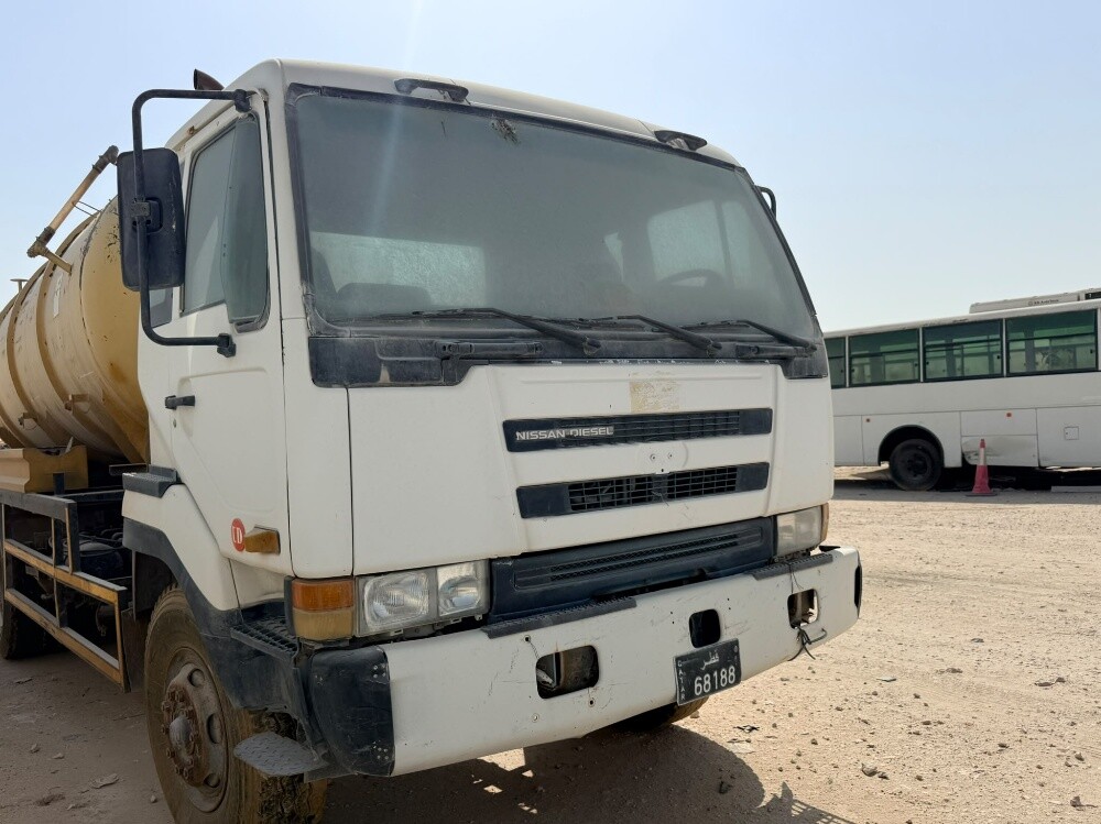 2008 model Nissan UD - 8
