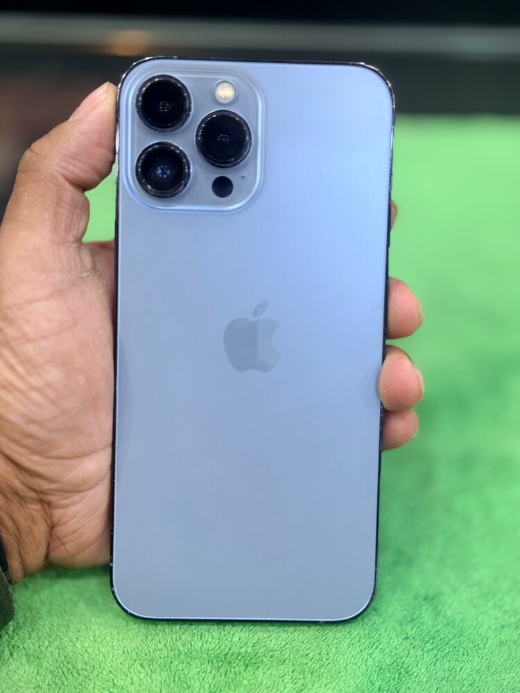 iPhone 13 Pro Max 256 gb - 1