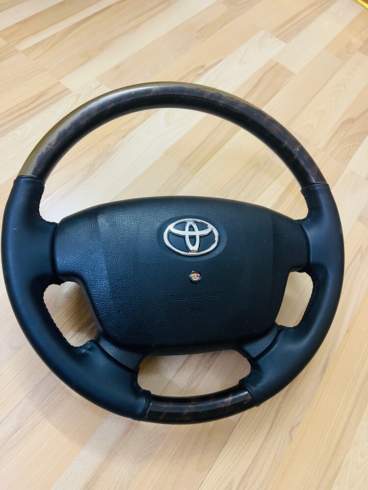 Steering wheel Land Cruiser - 1