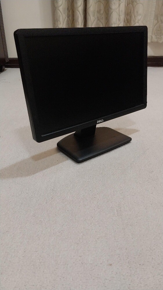 Dell monitor - 2