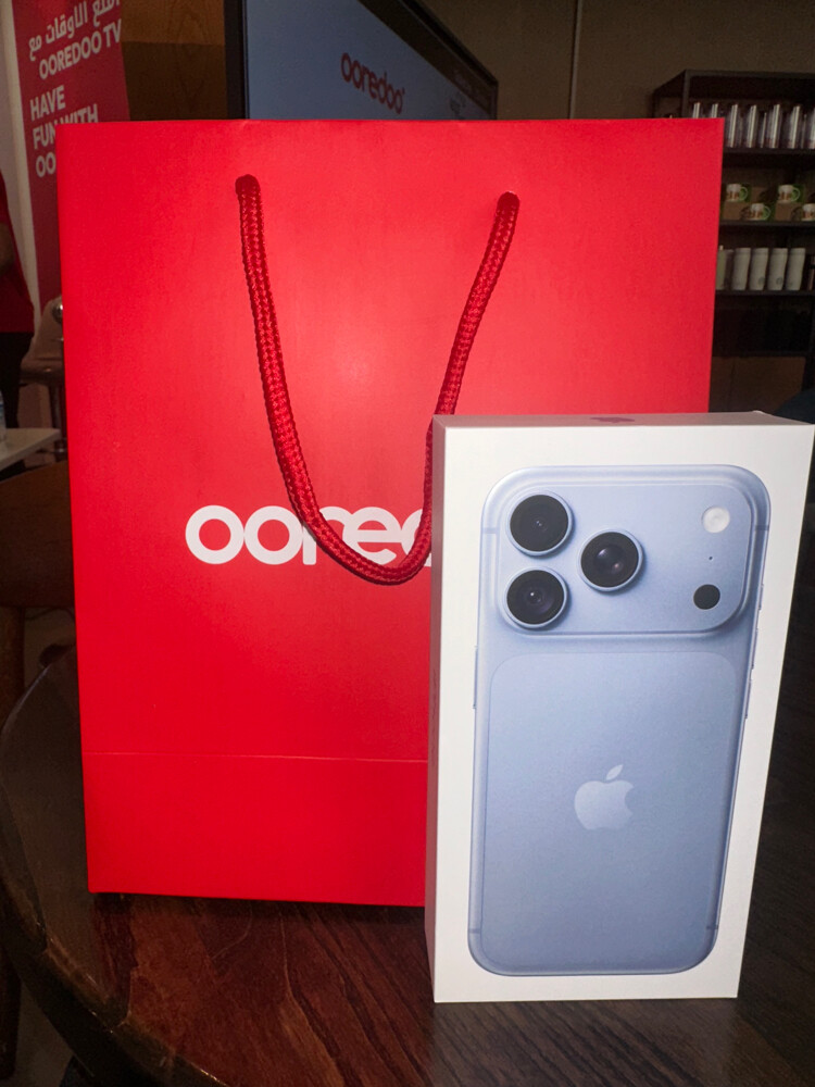 Iphone 18 Pro 256Gb (Glacier) - 1