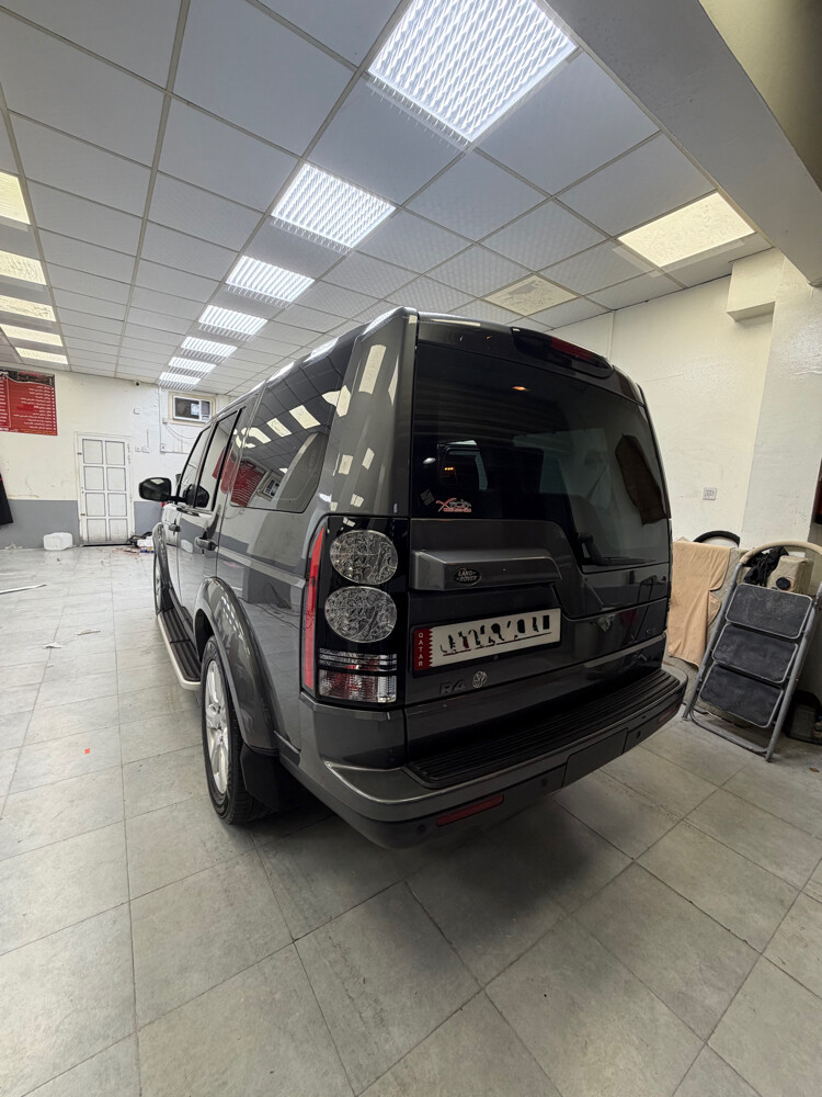 Land Rover LR4 SE-2016 - 4
