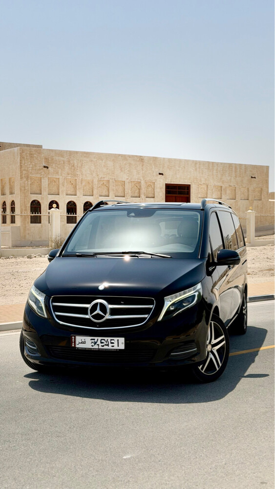 Mercedes Luxury Van V250-2017 - 1
