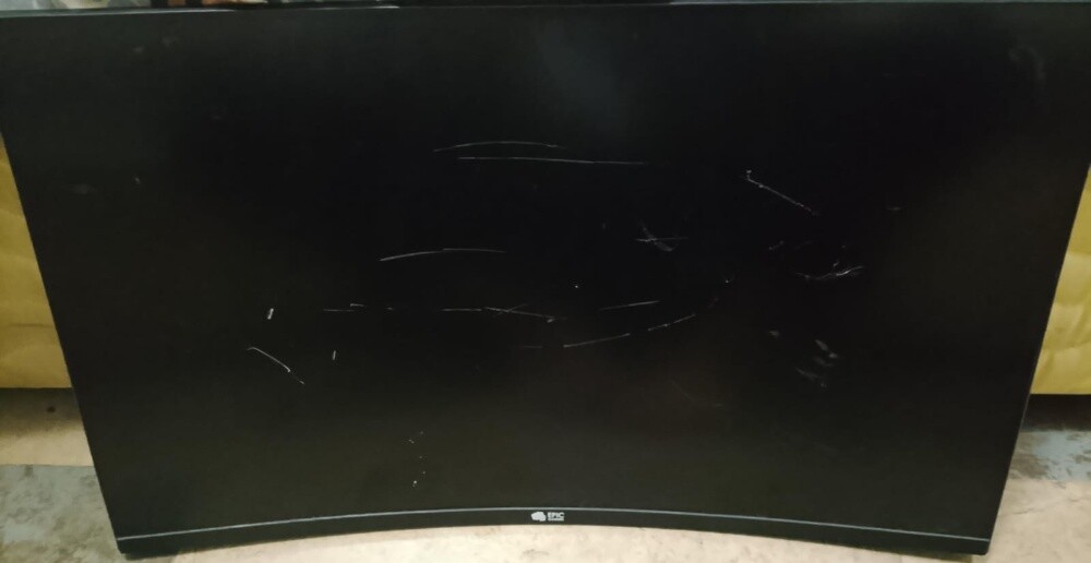 broken 32 inch gaming monitor QHD - 3