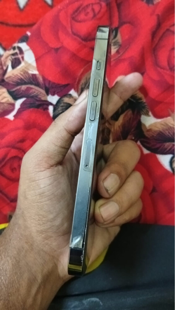 iPhone 13 pro - 2